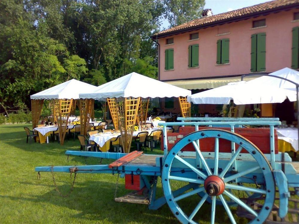 Agriturismo Cascina Boschi Apartment Volta Mantovana Luaran gambar